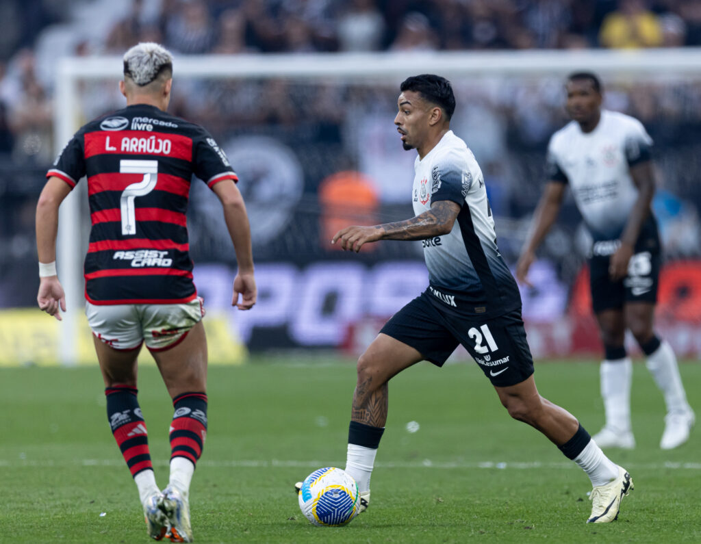  Nesta quarta-feira(02), o Corinthians viaja para o Rio de Janeiro, para enfrentara o Flamengo pela partida de ida da Copa do Brasil às 21h45.