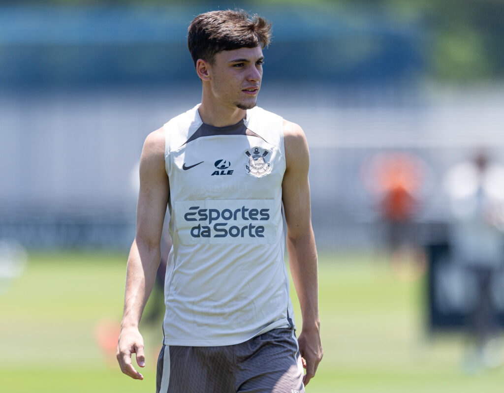 O goleiro Felipe Longo e o meia Breno Bidon, do Corinthians, foram convocados para a Seleção Brasileira Sub-20.