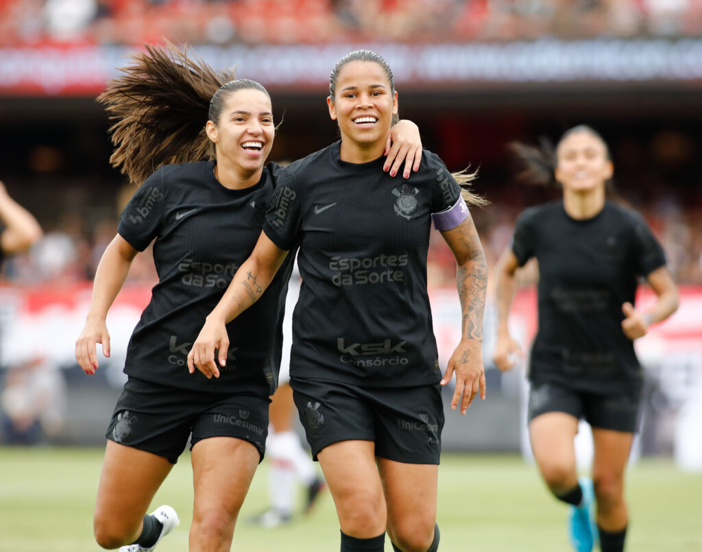 O Corinthians definiu um acordo com o elenco feminino para quitar as premiações pendentes da temporada de 2024.