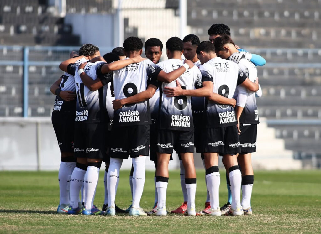 O Corinthians empatou com o América Mineiro, nesta quarta-feira (09), pelo placar de 1 a 1 e acabou sendo eliminado da competição.
