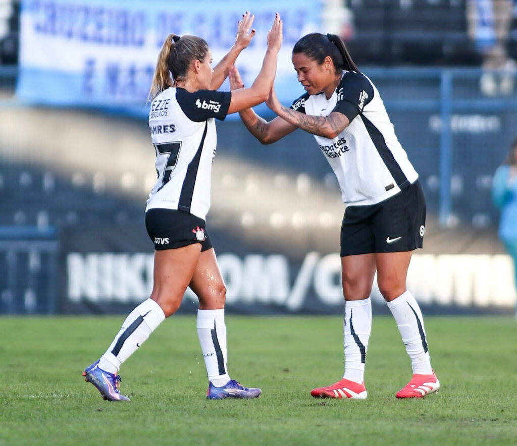 Nesta segunda-feira (18), a CBF divulgou as datas e horários das semifinais do Campeonato Brasileiro Feminino.