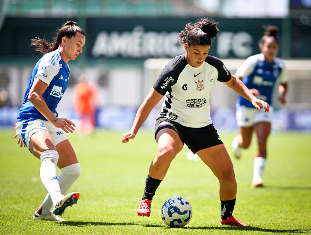 O Corinthians anunciou nesta terça-feira (9) os detalhes sobre a venda de ingressos para a final do Brasileirão Feminino contra o Cruzeiro.