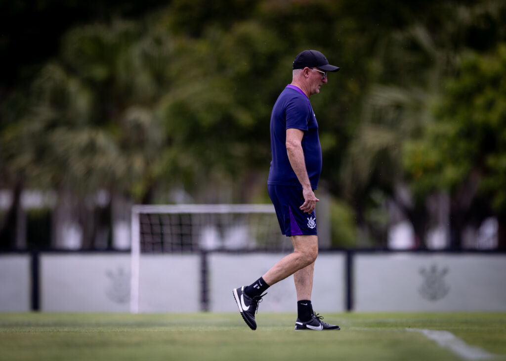 Técnico Dorival Júnior 